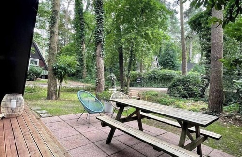 Rekem Ski Chalet | Cozy chalet in the woods near Maastricht