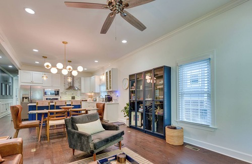 Third Ward House | Cozy Charlotte Retreat w/ Deck & Fire Pit!