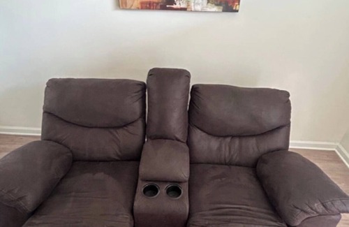 Charlotte Apartment | Cozy Charlotte Retreat, 5 min from UNCC, Near Uptown & Airport, Free Parking.
