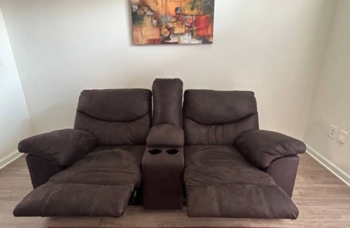 Charlotte Apartment | Cozy Charlotte Retreat, 5 min from UNCC, Near Uptown & Airport, Free Parking.