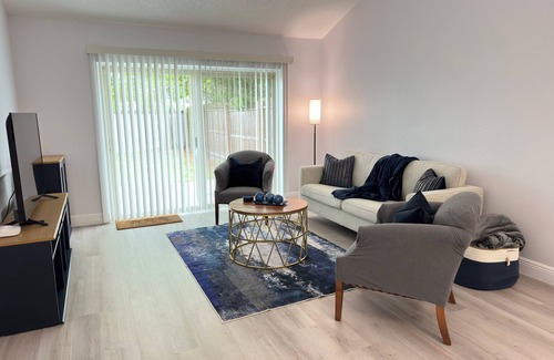 Lake Magdalene House | Cozy & Charming 3BR in Tampa