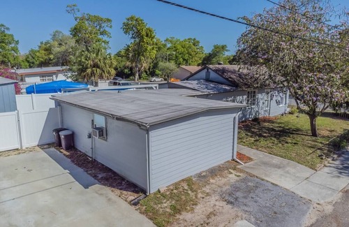 New Port Richey Apartment | Cozy & Charming Studio Close to Downtown