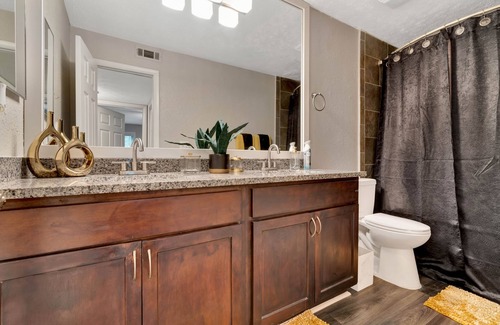 Cumberland Apartment | Cozy & clean 2 bdr. retreat near Braves Stadium!