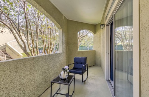 Clearwater Condo | Cozy Clearwater Getaway Steps to Year-Round Heated Pool