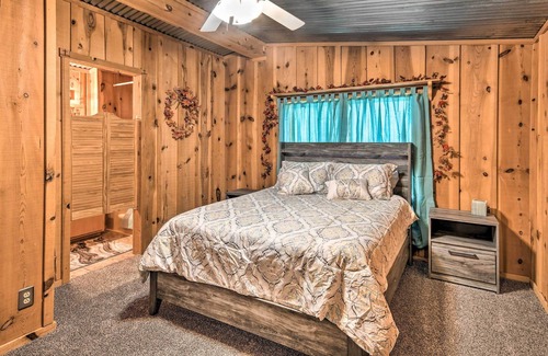 Ranchvale House | Cozy Clovis Getaway w/ Patio: 6 Mi to Town!