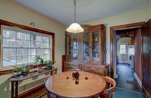 Algonquin Highlands House | Cozy Coach house in the country with a propane fireplace - Monthly