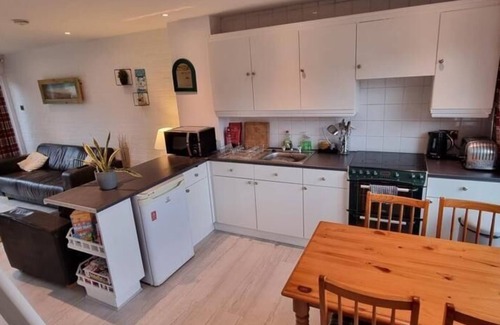 Saint Columb Major Cottage | Cozy Coastal Cottage in Newquay