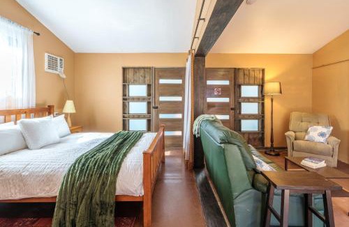 Ocean Grove Apartment | Cozy comfort at 106 Thacker St