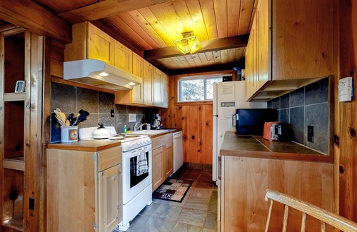 Government Camp House | Cozy, comfortable cottage in Government Camp