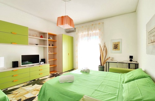Riposto Apartment | Cozy comfortable apartment for families, also numerous, near the sea