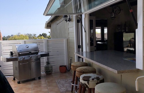 Eastside House | Cozy Comfortable Feel!