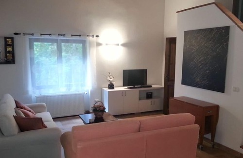 Filare House | Cozy, completely renovated mill with pool by the stream