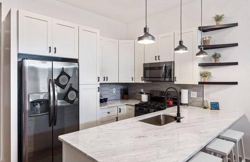 Walnut Hills Condo | Cozy Condo <10min to Downtown, Events, Biz District, Universities, Hospitals