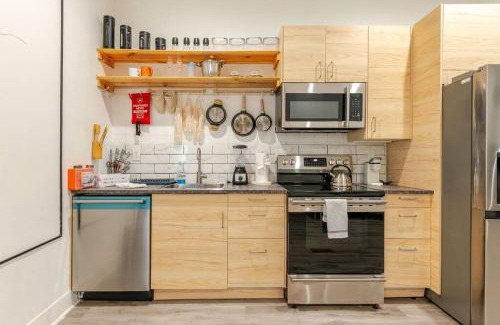Downtown St. Louis Apartment | Cozy Condo 3 minutes from all attractions