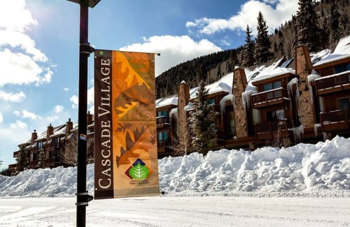 Purgatory Condo | Cozy Condo in Cascade Village, right next to Purgatory Ski Resort!