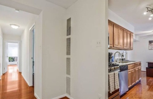 Reston Condo | Cozy Condo in Reston, walking distance Wiehle Station, Near Reston Town Center