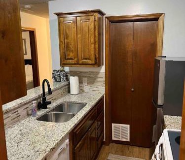 Shawnee Apartment | Cozy condo in the perfect location with no stairs!