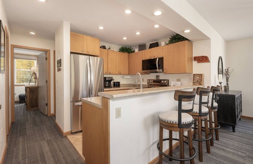 Winter Park Condo | Cozy condo near gondola w/sauna & fireplace