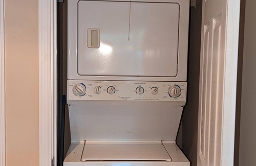 Rosewood Condo | Cozy Condo w/the comforts of home