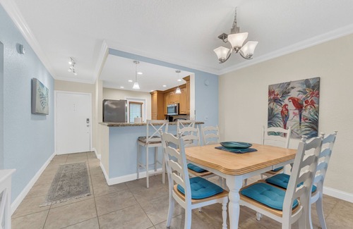 Lauderdale-by-the-Sea Condo | Cozy Condo! Walk To The BEACH across the Street.