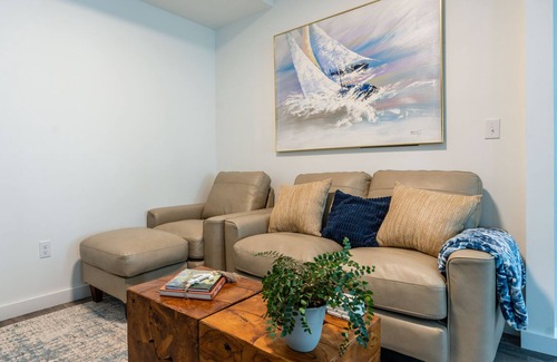 Kennebunk Condo | Cozy Contemporary River's Edge Retreat