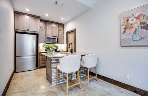 San Angelo House | Cozy & Convenient 5 min to GAFB