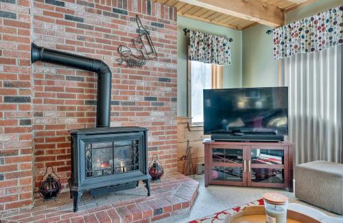 Intervale House | Cozy Conway Area Home about 4 Mi to Cranmore Mountain!