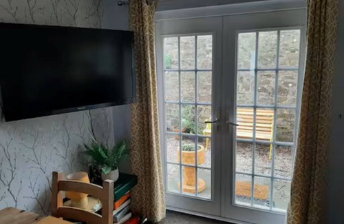 Bodmin Apartment | Cozy Cornish Retreat In Bodmin Free Parking