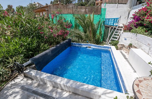 Corbera De Llobregat House | Cozy cottage 25 km from barcelona with wonderful mountain and barcelona views