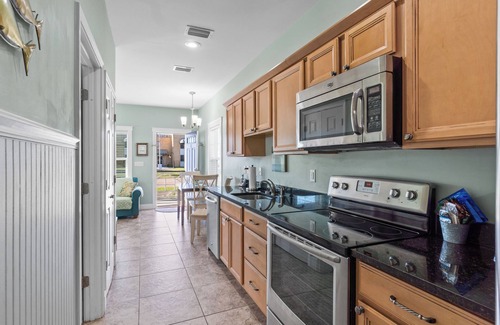 Port St. Joe Cottage | Cozy Cottage 5 of 6 by Pool|2BR | Grill | Near Bay and Marina