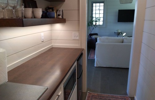 Cashiers Cottage | Cozy Cottage Apartment with Spectacular Views and Hot Tub