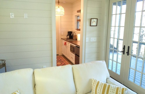 Cashiers Cottage | Cozy Cottage Apartment with Spectacular Views and Hot Tub