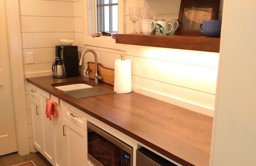 Cashiers Cottage | Cozy Cottage Apartment with Spectacular Views and Hot Tub