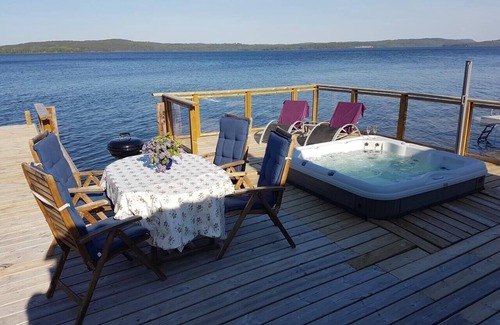 Ydre Municipality Cottage | Cozy Cottage, boat, sauna & whirlpool optional