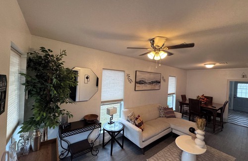 Gonzales House | Cozy Cottage Home