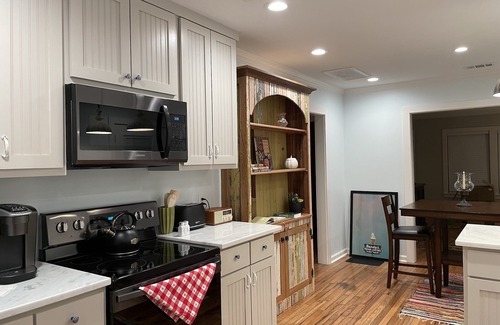 Johnson City Cottage | Cozy Cottage in delightful Johnson City, Texas