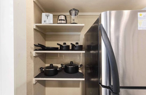 Fairway House | Cozy Cottage in Fairway WiFi PetsOk