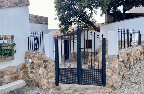 Campocamara Cottage | Cozy Cottage in Pozo Alcón: Independent, Fully Equipped, Near Sierra de Cazorla, Community Pool