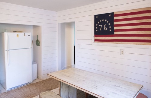 Brevard Cottage | Cozy Cottage in the heart of the Blue Ridge Mountains