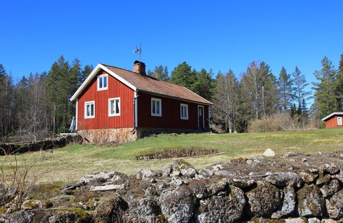 Holmsjo Cottage | Cozy cottage in the middle of the forest, 500 m to St. Alljungen for bath/fish