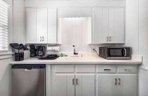 Siesta Key Cottage | Cozy Cottage Near Siesta Key Village!