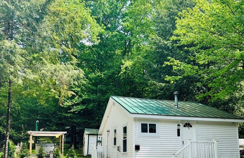 Gilmanton Cottage | Cozy Cottage on a Lake, near Gunstock Mountain