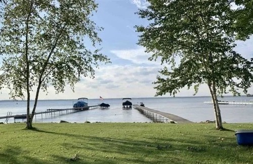 Shawano Cottage | Cozy Cottage on Shawano Lake