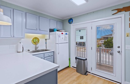 Sunset Beach House | Cozy Cottage Situated Near Bird Island on Beautiful Sunset Beach NC
