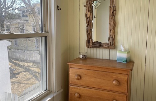 Ocean Park Cottage | Cozy Cottage