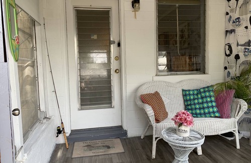 Lanark Village House | Cozy Cottage with private yard