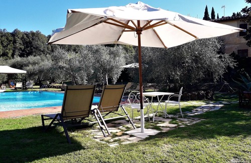 Simignano House | Cozy cottage with pool 10 km from Siena, pets allowed