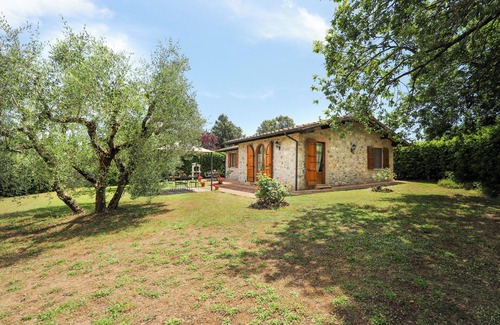 San Macario In Monte House | Cozy cottage with private pool and garden for al fresco dining
