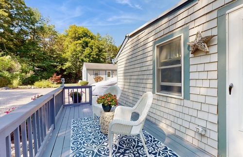 Osterville Cottage | Cozy cottage with tranquil charm, natural beauty & great location