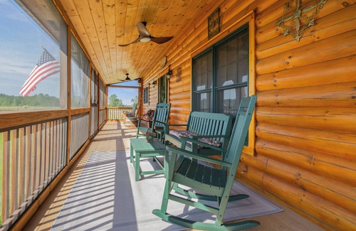 Ludowici Cabin | Cozy Country Cabin near Savannah, GeorgianThe Perfect Staycation